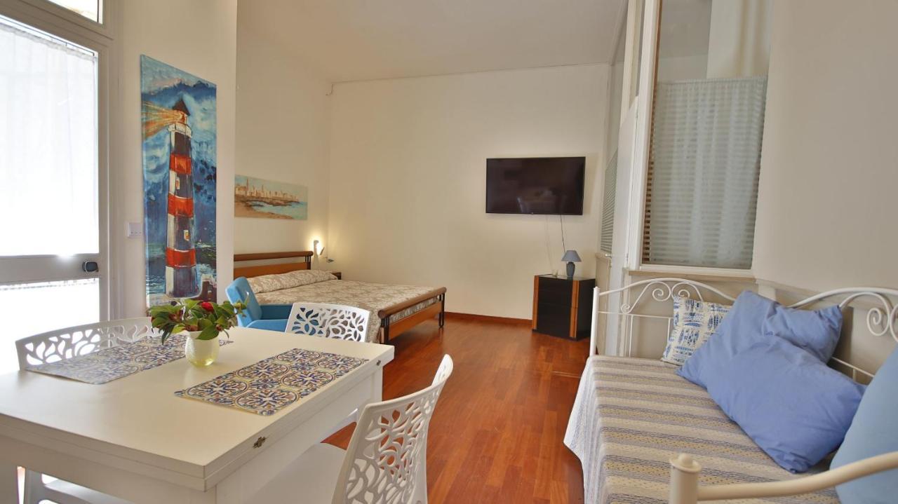 Casa Levante A 75 Mt Dalla Spiaggia Монополі Екстер'єр фото